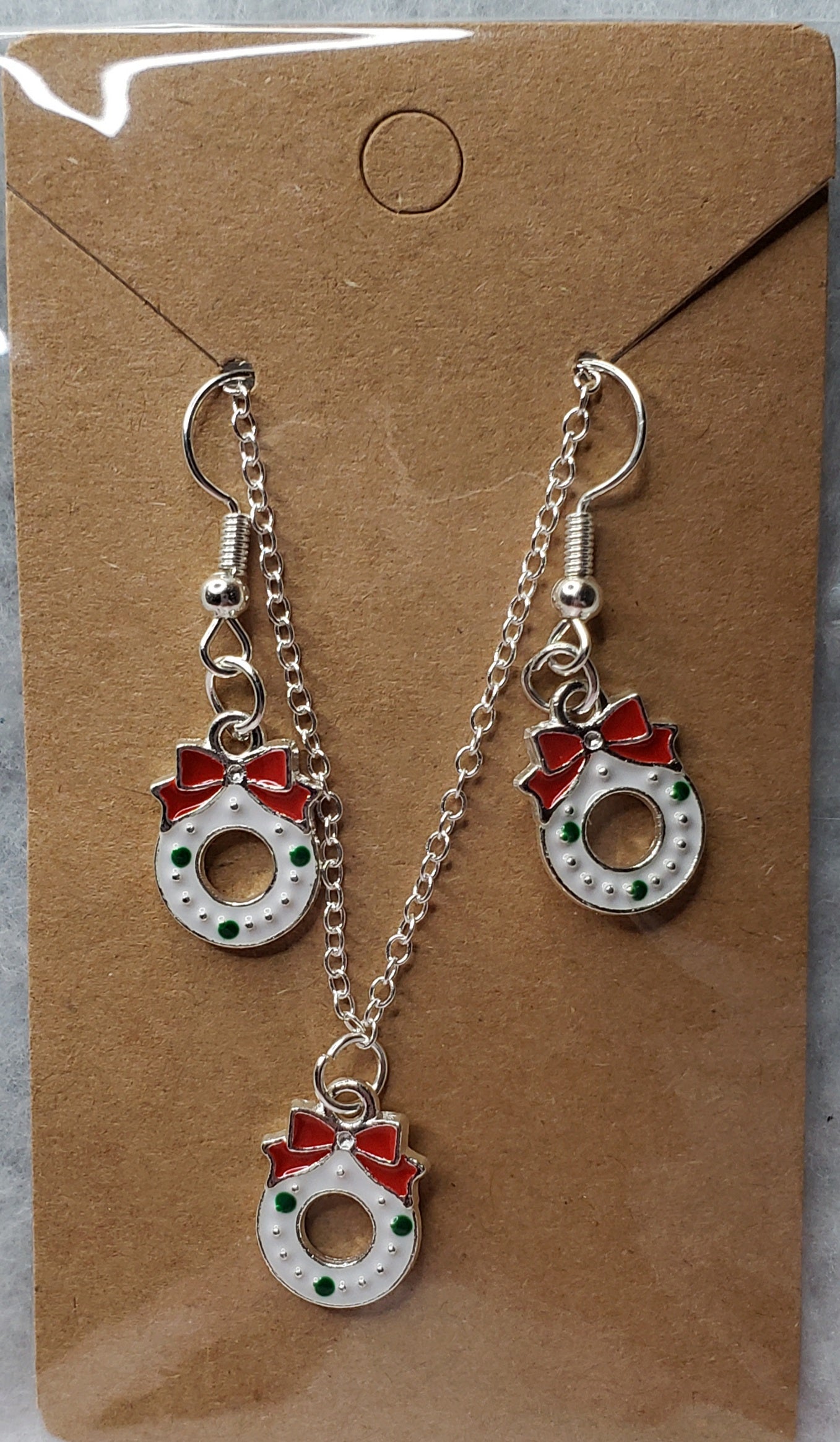 Christmas Earring and Necklace set (On a Silver Plated 18 Inch chain link)