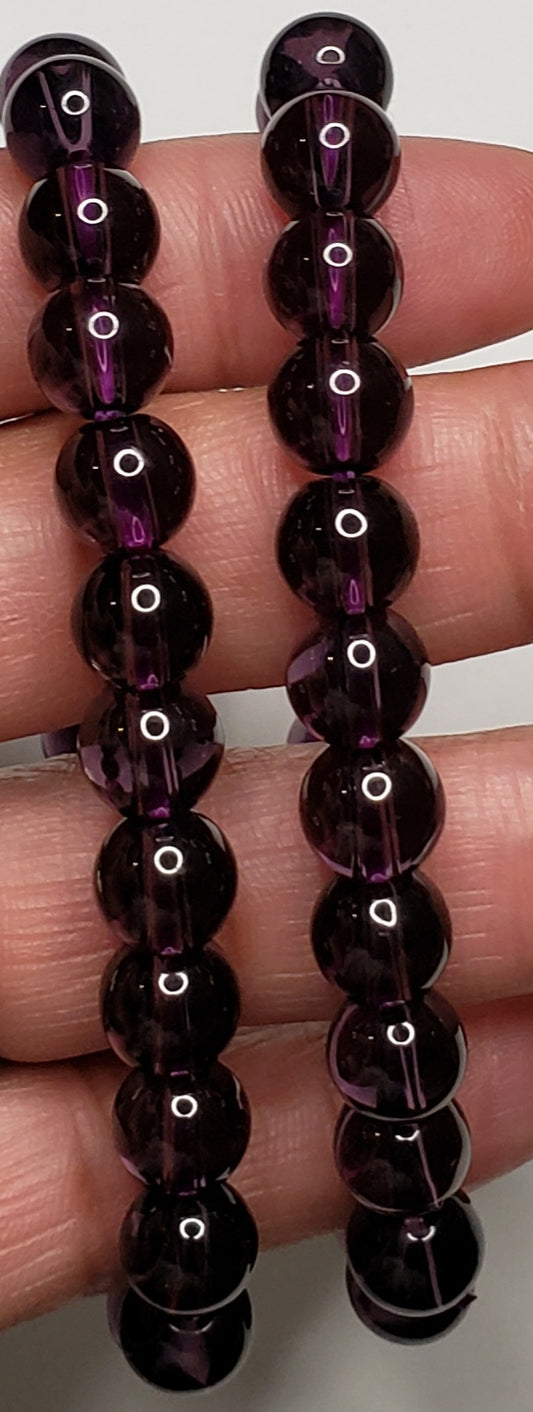 Purple gloss beaded bracelet