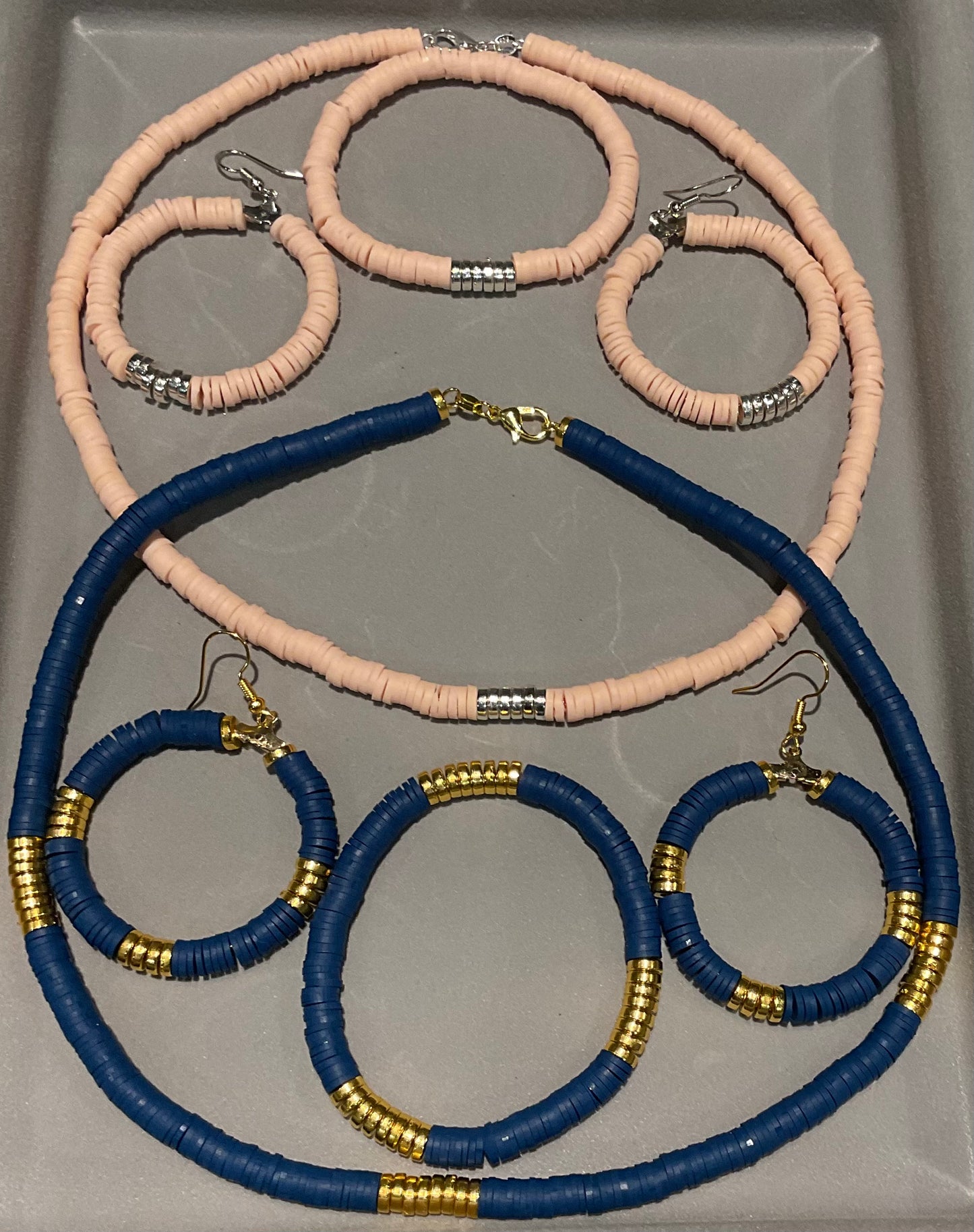 Clay beads set